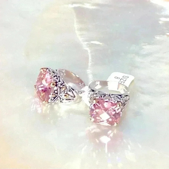 Pink cubic cocktail ring 18kGE marked size 6 and 8 - Picture 1 of 5